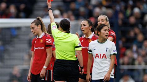 Skinner Questions Summanens Reaction After Toone Gets Red Card During