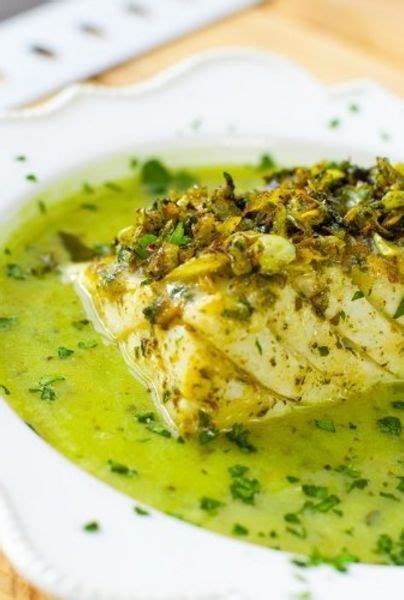 El Truco Infalible Para Una Receta De Pescado En Salsa De Perejil Sin