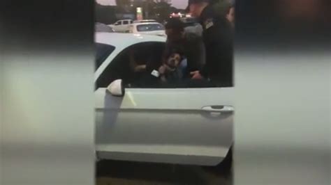 Wild Video Suspected Drunk Driver Pulled From Car In Dramatic Citizen