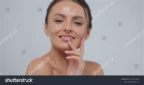 Female Model Naked Shoulders Nude Make Stock Photo Shutterstock