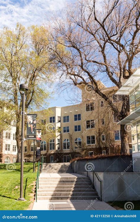 College Campus editorial image. Image of building, springtime - 42113250