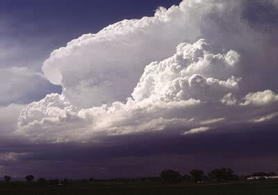 El Navegante Delta Tour: METEOROLOGIA: Nubes y Viento