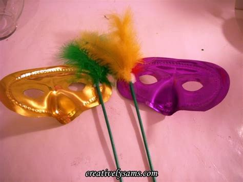 Mardi Gras Masks CenterpieceCreatively Sam's