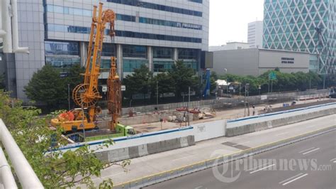 Pembangunan Jalur Mrt Tahap Bundaran Hi Ancol Foto