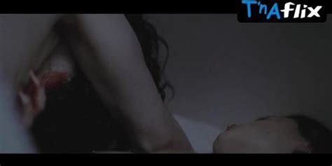 Abigail Hardingham Breasts Lesbian Scene In Nina Forever Tnaflix