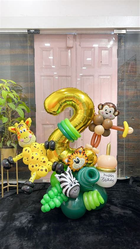 Animal Themed Age Balloon Display for Kids' Birthday Party