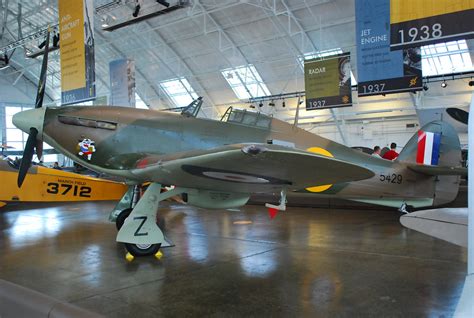 DSC 1005 Hawker Hurricane Mk XIIA Displayed At Flying Heri Flickr