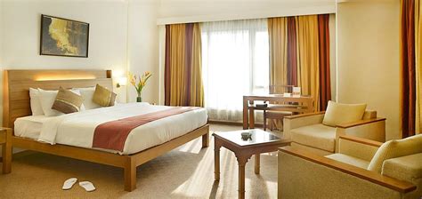 HOTEL AVENUE REGENT | ⋆⋆⋆⋆ | KOCHI, INDIA | SEASON DEALS FROM $56