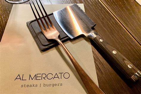 Il Menu Da Acquolina In Bocca Di Al Mercato Steaks Burgers Italia A