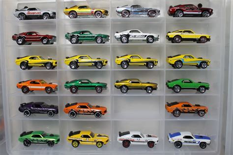 2011 Hot Wheels Garage 70 Mustang Mach 1 HWC Premium Collectible Series Cars Mattel Creations