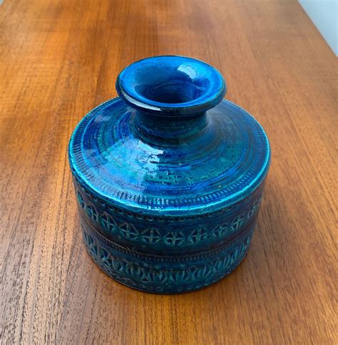 Mid Century Italian Rimini Blu Pottery Vase By Aldo Londi For Bitossi