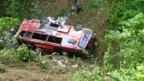 Kecelakaan Maut Pukul Orang Tewas Bus Rombongan Santri Gontor