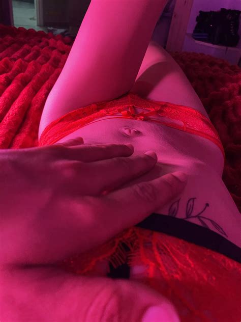 Le Meilleur Commentaire Gagne Un Cadeau Nudes Frenchmaid NUDE PICS ORG