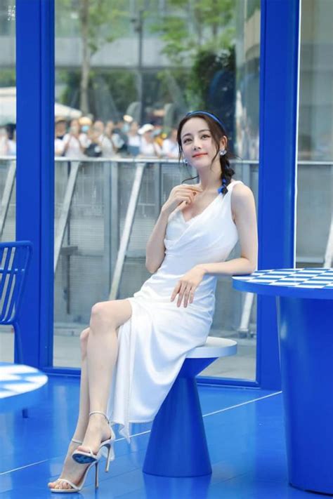 Top những mỹ nhân Cbiz hot nhất mạng xã hội từ 1 1 đến 27 9 2022 do Sina thống kê Ngôi Sao Express