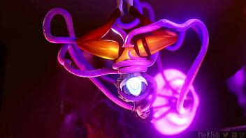 Tracer enredado en tentáculos XVIDEOS