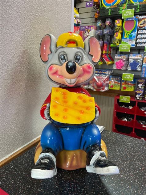 Sharonville Ohio Chuck E Cheese Chuck E Cheese Showbiz Pizza Chuck