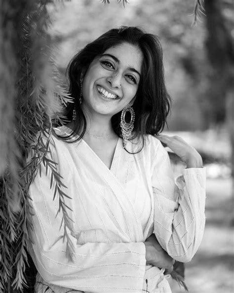 5 Hot Sexy Tanya Maniktala Bikini Pics