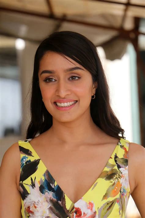 Shraddha Kapoor Deserves A Hardcore Brutal Face Fuck Scrolller