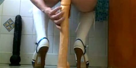 16 INCH DILDO Tnaflix