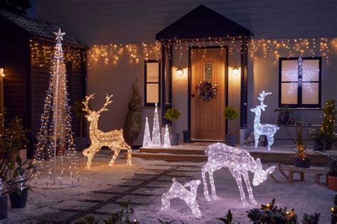 Christmas Lighting Ideas Archives - Holiday Lights & Magic