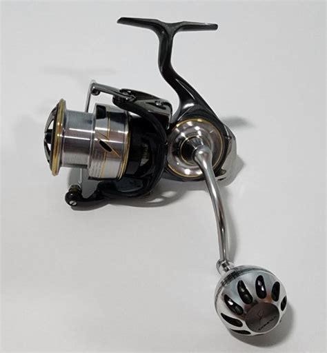 Daiwa 2020 Luvias LT 4000 CXH With Gomexus 35mm Power Handle Sports