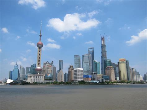 Pearl Tower and the Shanghai History Museum - Ferreting Out the Fun