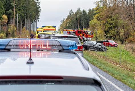 Fahrzeug überschlägt sich Frau schwer verletzt Blick Leipzig