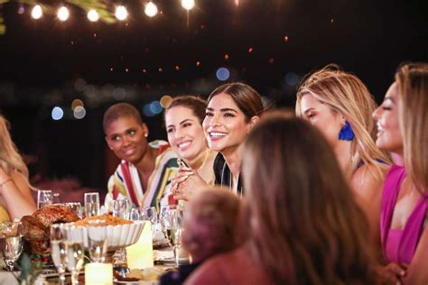 Las Chicas De Nuestra Belleza Latina Celebran El D A De Acci N De Gracias