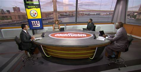 ESPN New York NFL Studio Broadcast Set Design Gallery