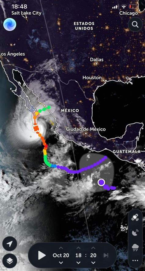 Huracán Norma sigue su trayectoria hacia México desde tu celular