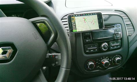 Куда пристроить телефон в Каптюре? — Renault Kaptur (2016), 1,6 л, 2016 ...