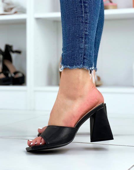 Mules Noires Talon Triangulaire