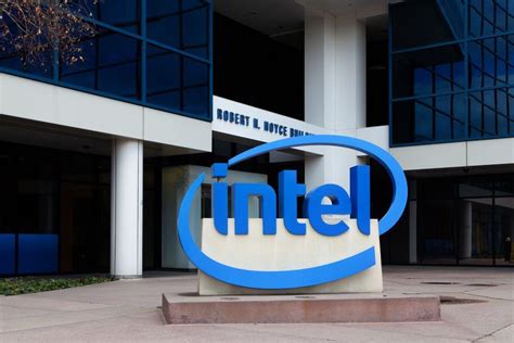 Building with Old Intel Logo - LogoDix