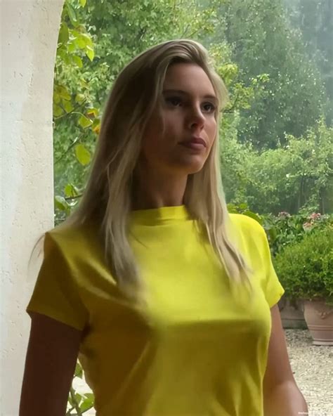 Braless Lele Pons Shakes Her Tits To Get Attention 5 Pics Video TheFappening