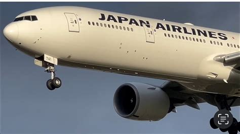 4 MINUTES OF SUPER CLOSE UP AFTERNOON LANDINGS PLANE SPOTTING AT