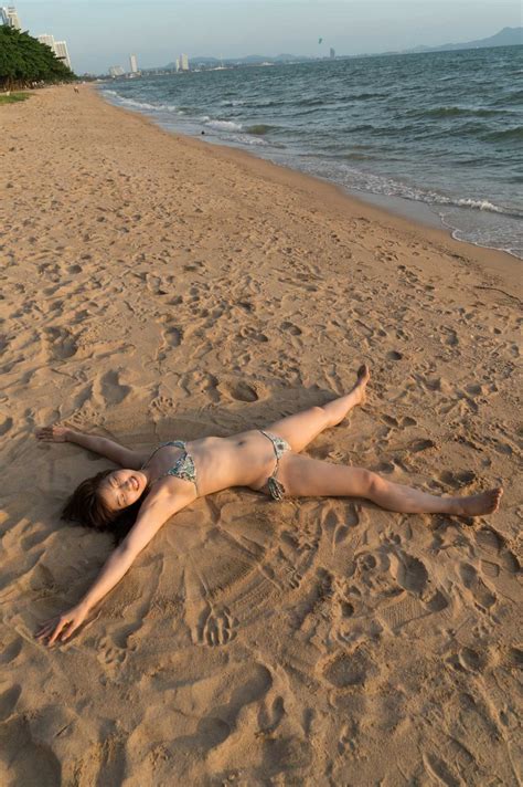 Graphis Gals 市川まさみ Faschinating Rest Porn Pic