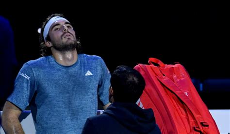 Tsitsipas se retira de las ATP Finals qué pasara en el grupo de