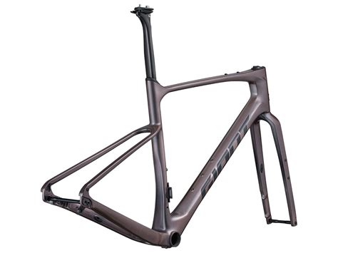 GIANT Revolt Advanced Pro Frameset 2023 OPEN Mon TO SAT 1434 00