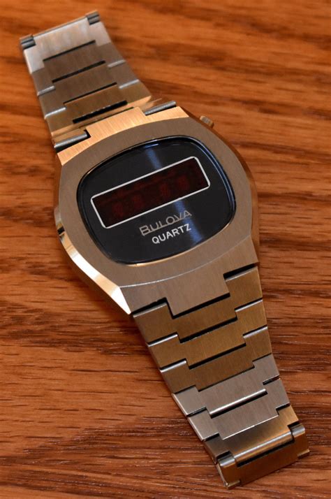 Vintage Bulova N6 Digital Quartz Men S Watch Red LED Display