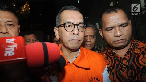 KPK Selisik Aliran Suap Eks Dirut Garuda Indonesia Emirsyah Satar