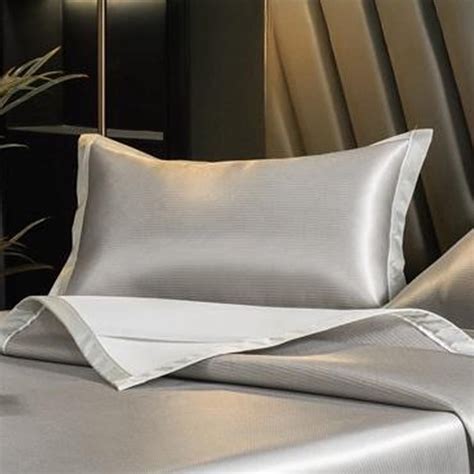 Class A Ice Silk Cool Mat For Naked Sleeping In Summer Conditioning Mat Machine Washable Folding
