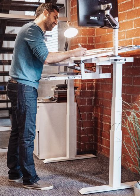 Standing Desks – Electric, Dual Monitor, Adjustable Sit Stand Desks - Versadesk