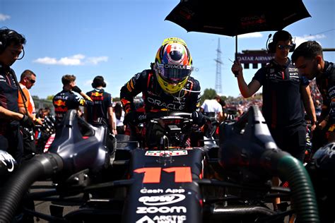 Checo Pérez Vuelve Al Podio En Gran Premio De Hungría Al Lograr Tercer