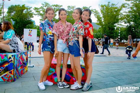 Hot Dan Seksi Ini Penampilan Gadis Gadis Jepang Di Ultra Japan 2017 Berita Jepang
