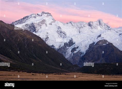 Elk195-4316 New Zealand, Aoraki-Mount Cook National Park, Mount Sefton ...