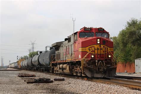 Bnsf Warbonnet Brings Cpkc Through Spaulding Junct Flickr