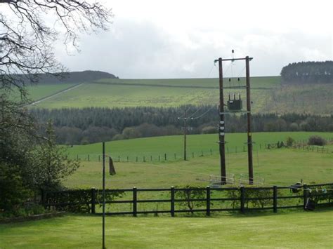 Farmland East Of Whiteside Farm Christine Johnstone Cc By Sa 2 0