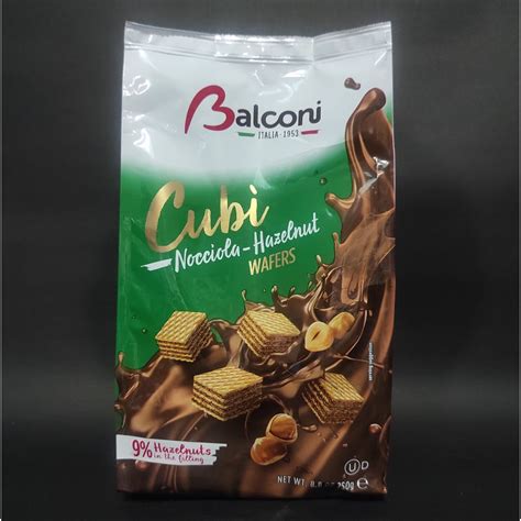 Balconi Italia Cubi Nocciola Hazelnut Wafers Net Weight Is 88oz 250g