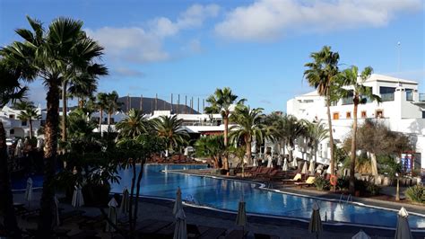 "Pool" Hotel Las Marismas de Corralejo (Corralejo) • HolidayCheck (Fuerteventura | Spanien)