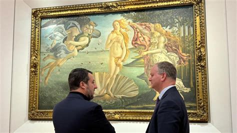 Salvini Agli Uffizi Entra Senza Farsi Vedere E Eike Schmidt Lo